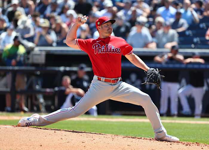 Phillies new closer looks to help lead the new look bullpen.